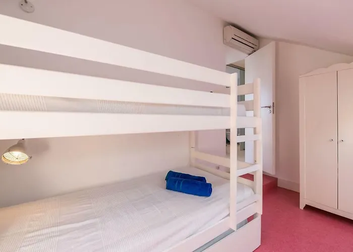 Lovelystay - Two Bedroom Duplex At Marina * Vilamoura