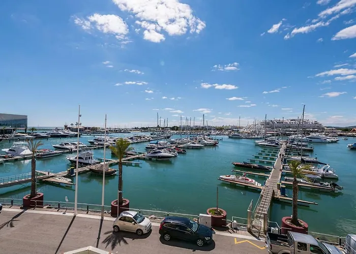 Appartement Lovelystay - Two Bedroom Duplex At Marina *